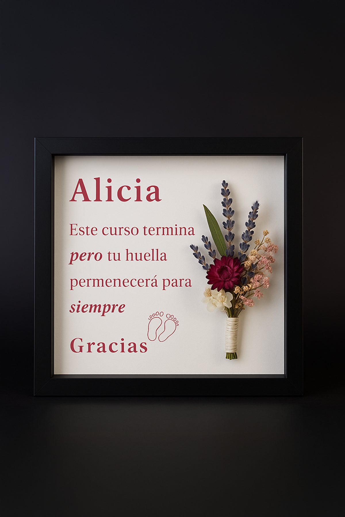 Marco personalizado con flor preservada, detalle de las flores | Azahar Floristas, floristería en San Martín de Valdeiglesias